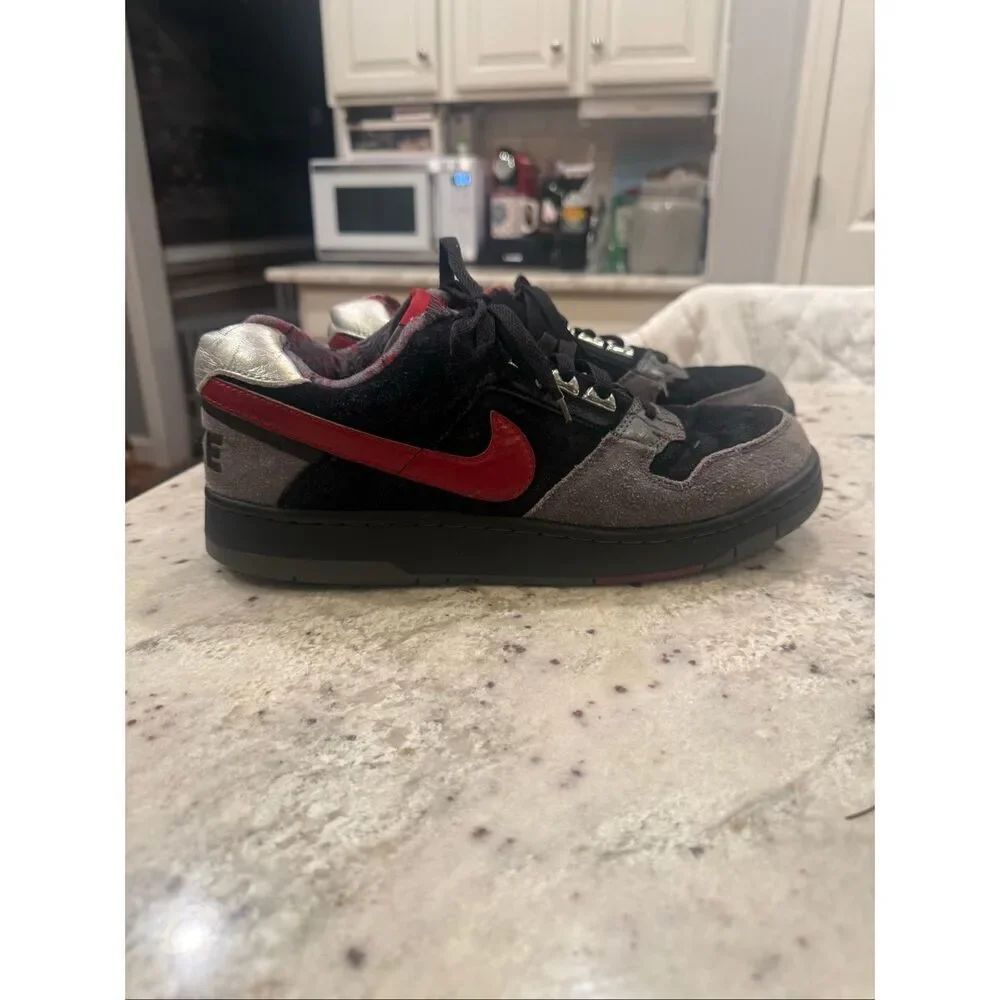 Nike Air Delta Force A Low Black Gray & Vintage Red sz 11-1/2